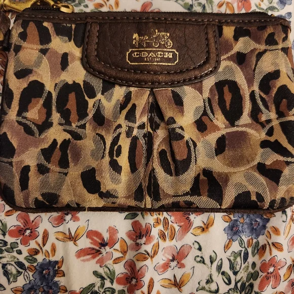 Coach Small Leopard Print Wristlet - Picture 8 of 12